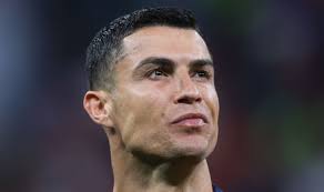 Ronaldo ke kan gaba wajen karɓar albashi a duniyar wasan ƙwallon ƙafa