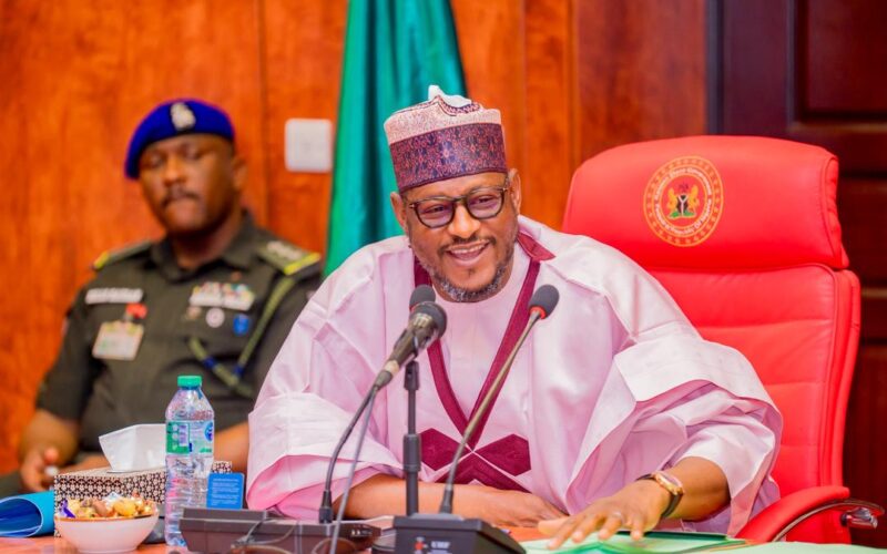 Gwamnatin Katsina za ta tallafa wa ƙananan 'yan kasuwa 62,000 - Manhaja ...
