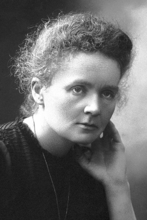 Kada ki tsaya jiran dama, ki zama dalilin samuwar ta – Marie Curie 