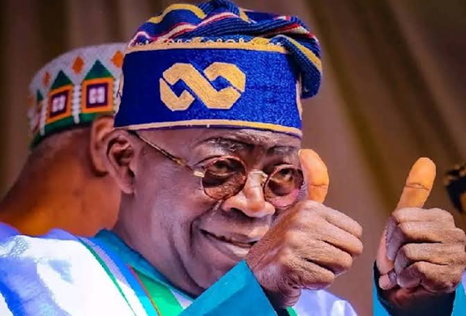 Tinubu ya rage farashin fetur na wata guda